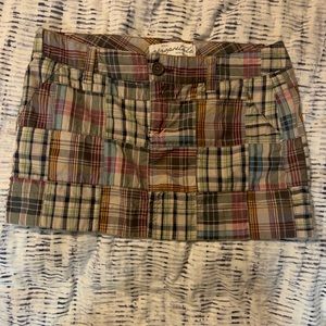 Cute Aeropostale plaid/quilt miniskirt